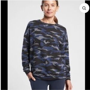Athleta Studio to Street Sweatshirt Camo Lux Blue Black Size Large